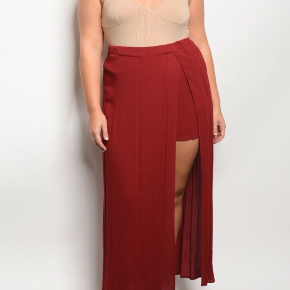 “New Listing” BURGUNDY MAXI SKIRT